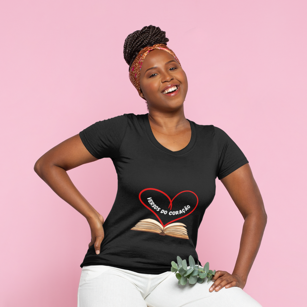 Nome do produto: Camisa Feminina Baby Long Versos do Coração 