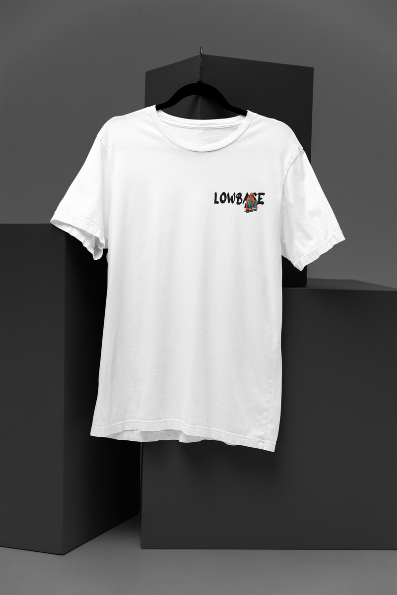 Nome do produto: Camiseta Streetwear T-Shirt Quallity LowBase -Skatista grafite-
