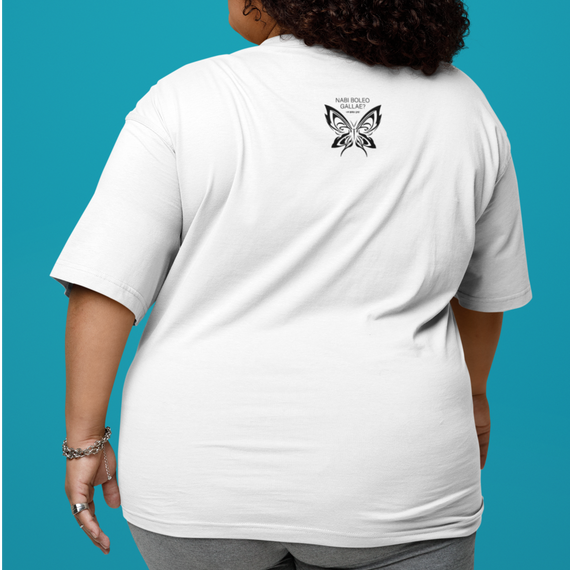 Camiseta Borboletão - Apesar De Tudo Amor - Plus Size Branca