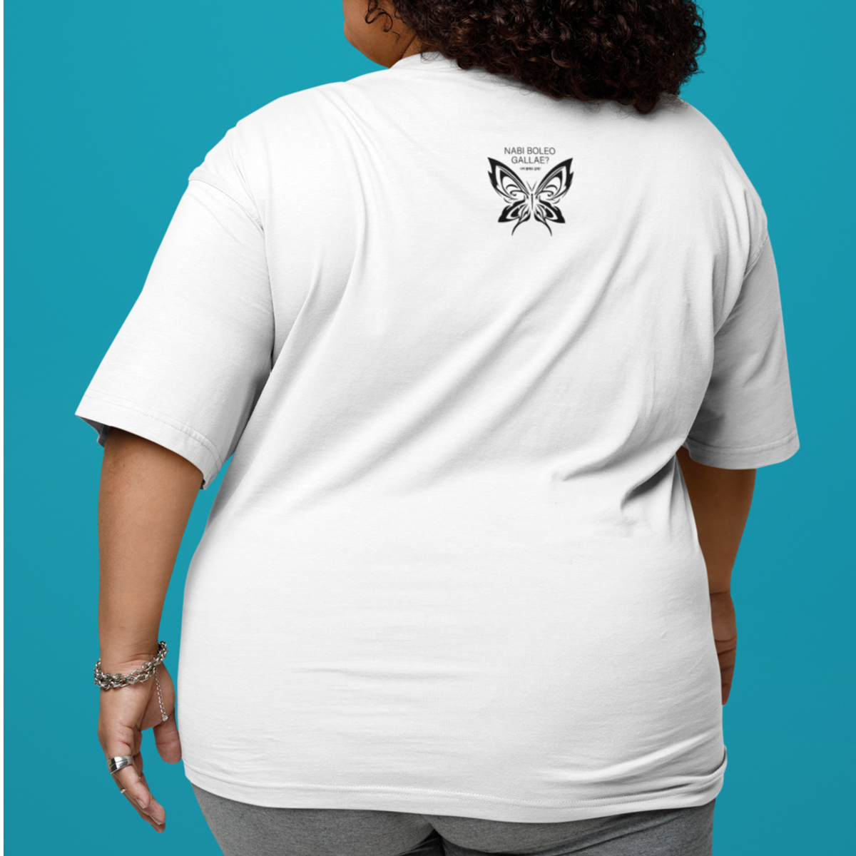 Nome do produto: Camiseta Borboletão - Apesar De Tudo Amor - Plus Size Branca