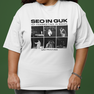 Camiseta Seo In Guk Plus Size