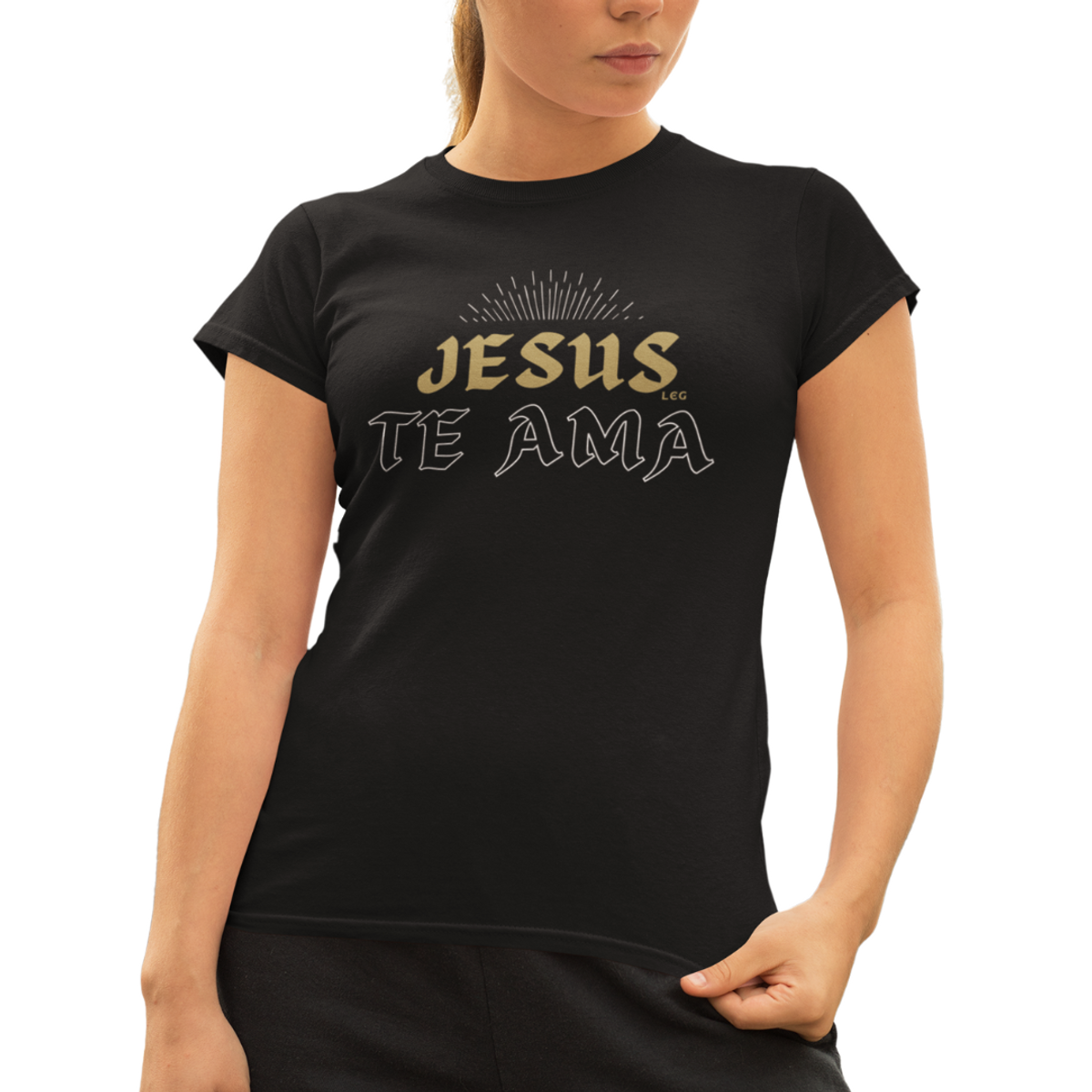Nome do produto: Camiseta Jesus Te Ama
