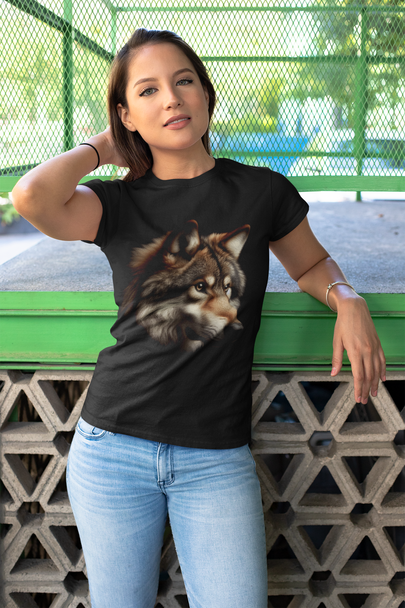 Nome do produto: Camiseta Preta Baby Look Lobo Apolo