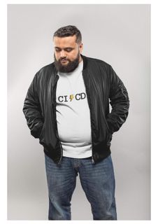 Camiseta Plus Size | CI/CD