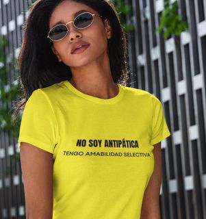 Camiseta Baby Long Feminina | No soy antipática