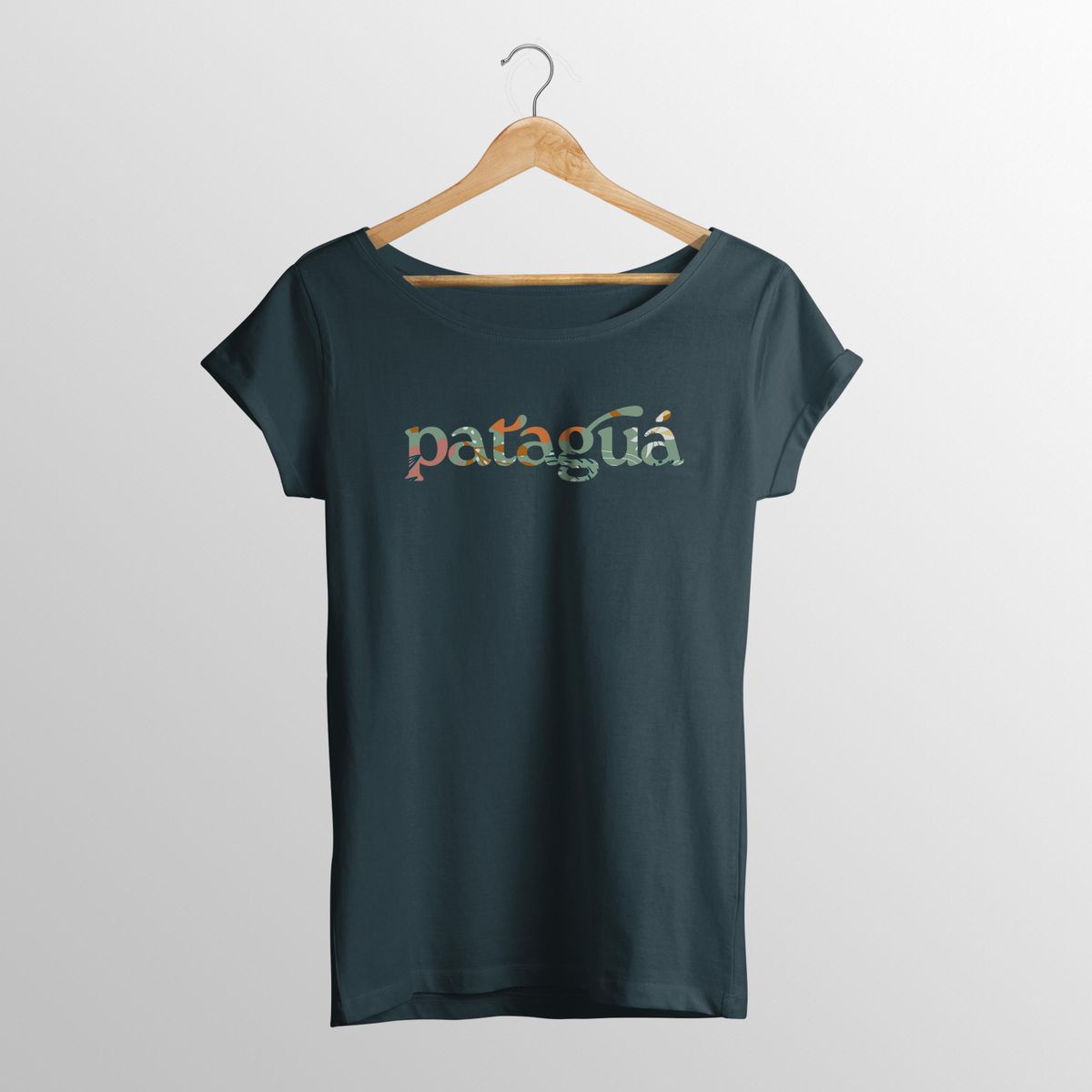 Nome do produto: Camiseta Pima - Pataguá Flores