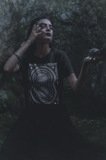 Coleção Dark & Gothic 02<br>T-Shirt Unissex Prime