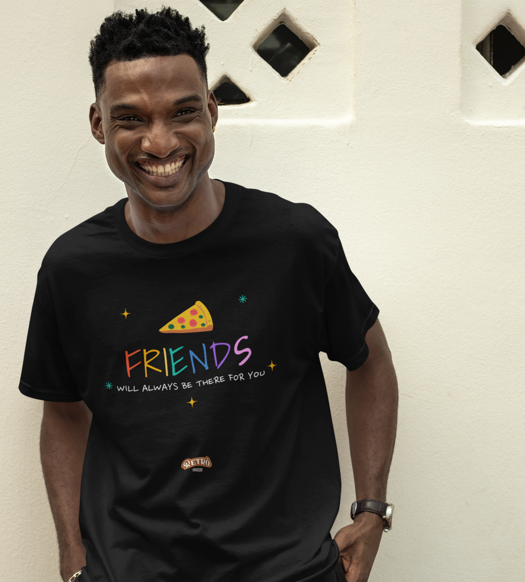 Nome do produto: Camisa Retrô Pizza Friends Unissex