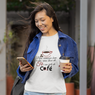 Camiseta feminina café com fé