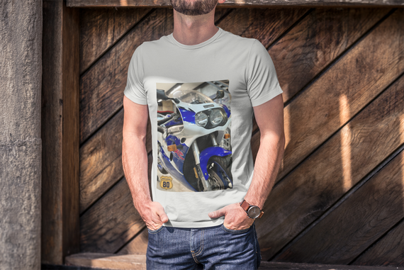 Camiseta GSXR 1100W