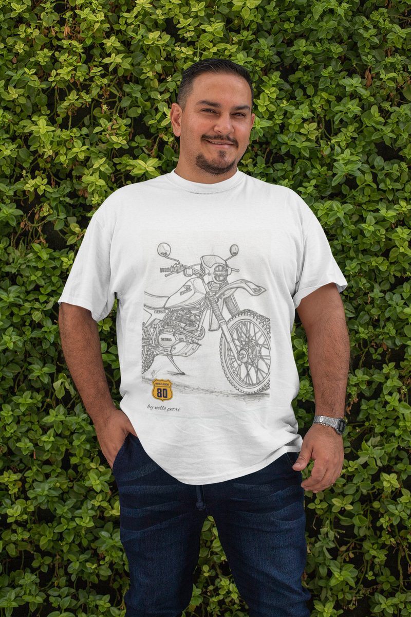 Nome do produto: Camiseta Plus Riders - XL 250R Esboço - by Nello Petri