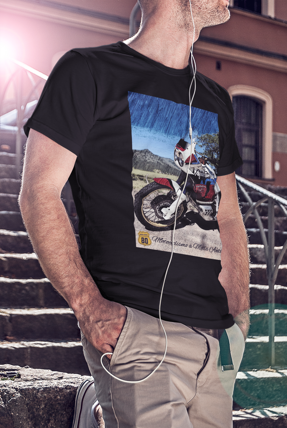 Camiseta Africa Twin 750 à lápis