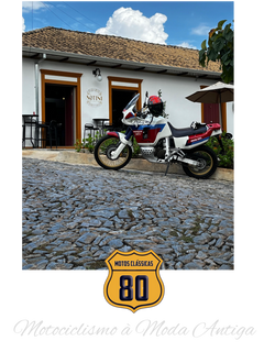 Nome do produtoCamiseta Feminina Africa Twin 750 - costas