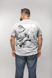 Camiseta Plus Riders Sketch Hayabusa estampa nas costas