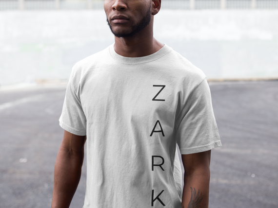 Camiseta Day One Zark Wear (Lateral Preta)