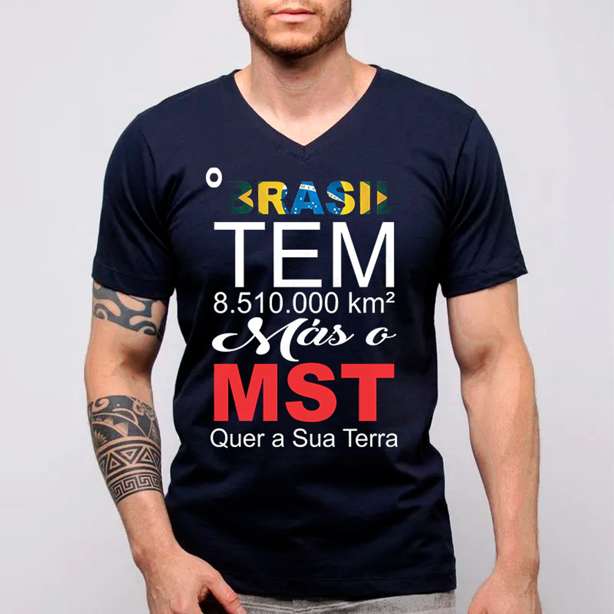 Nome do produto: Camiseta Quality Brasil e MST