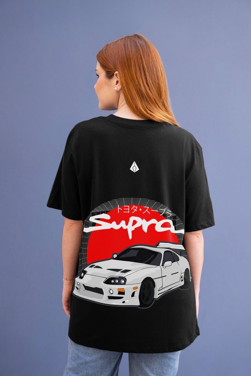 Nome do produto: Camiseta Supra - Velocidade e Estilo