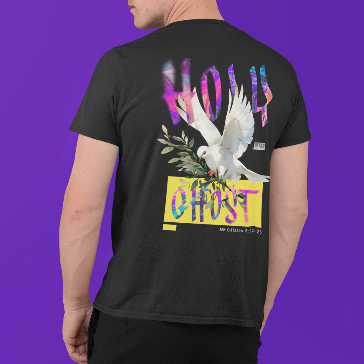 Nome do produto: Camiseta - Holy Ghost