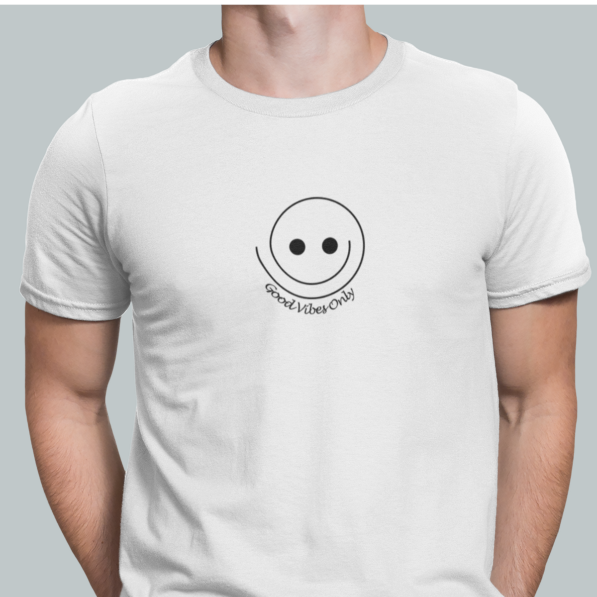 Nome do produto: Camiseta - Smile - Good Vibes Only