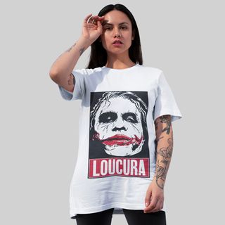 Nome do produtoCamiseta Unissex Batman - Coringa ''Loucura''