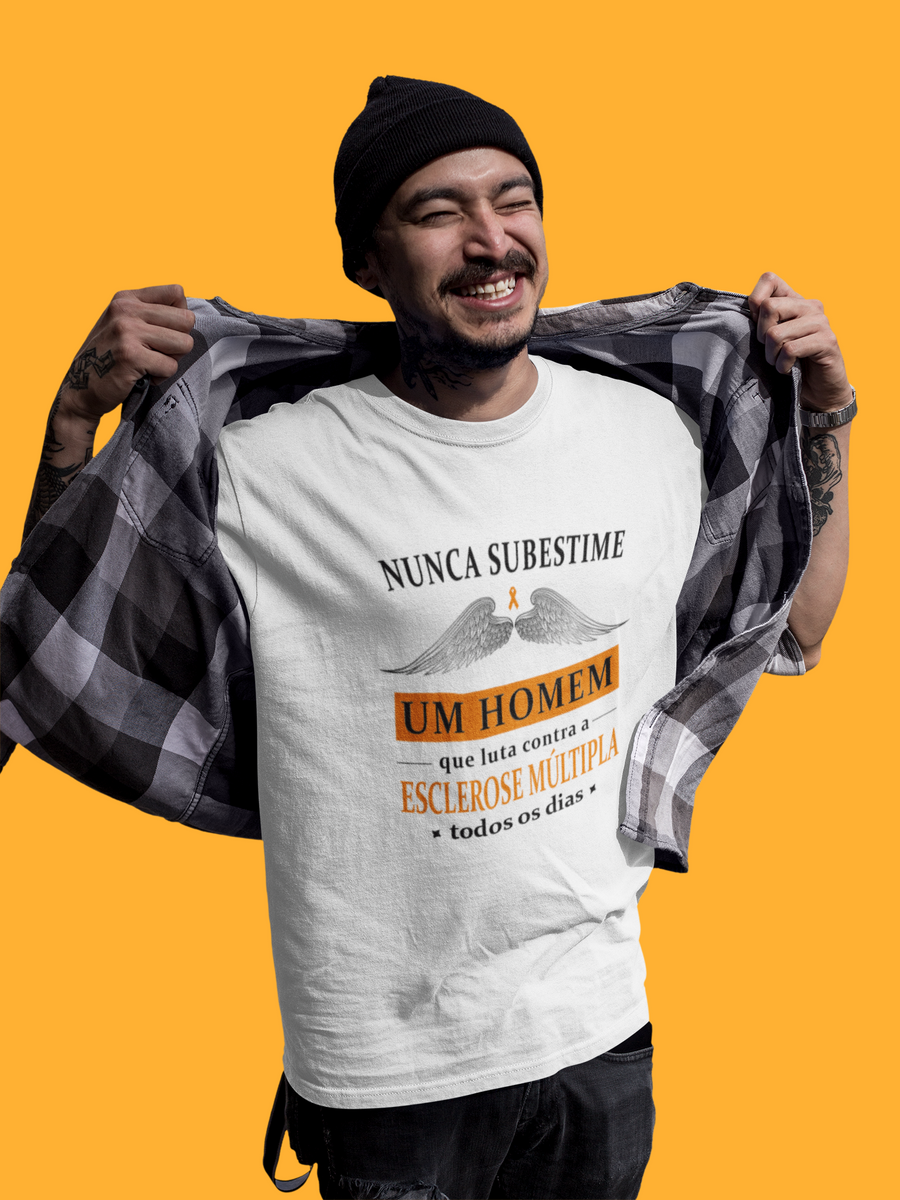 Nome do produto: Nunca subestime um homem -- Premium Branca