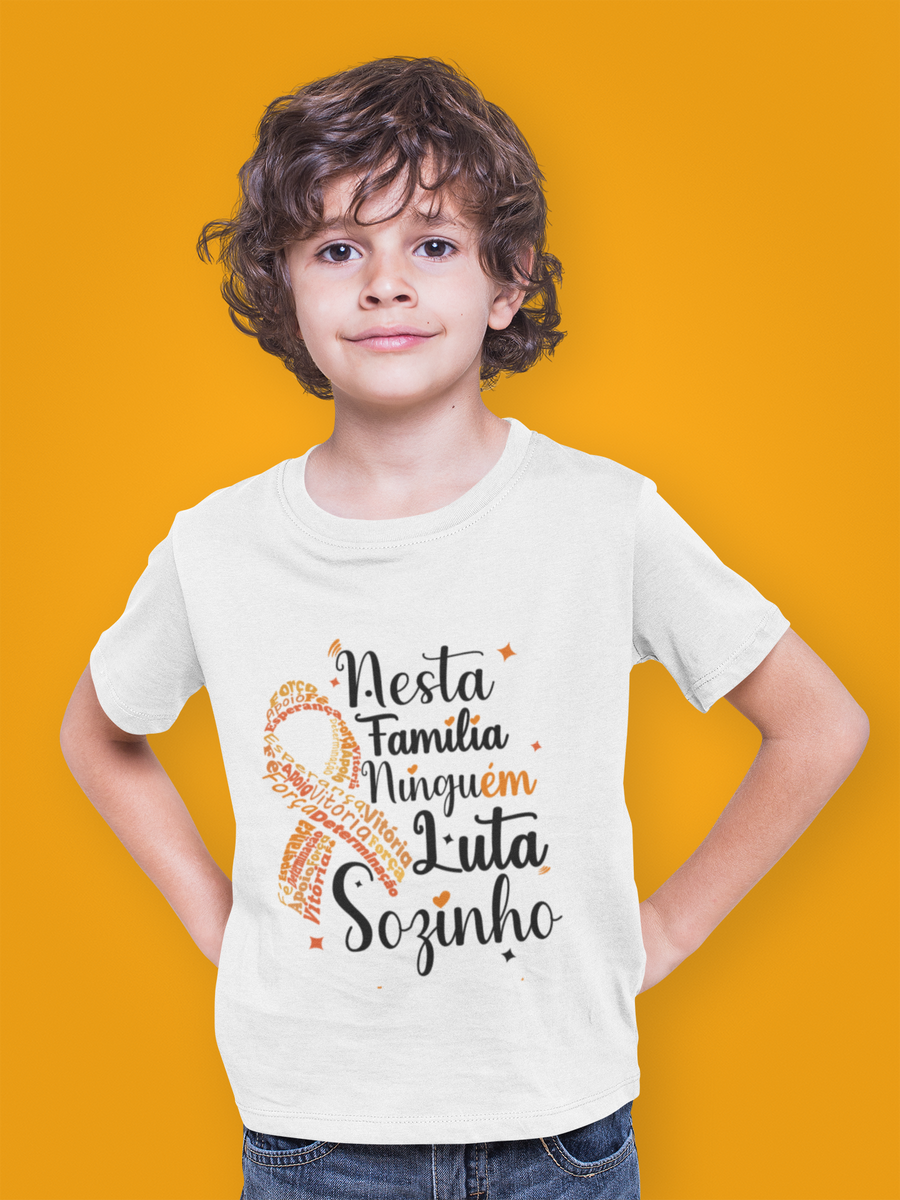 Nome do produto: Nesta família ninguém luta sozinho -- Infantil Branca