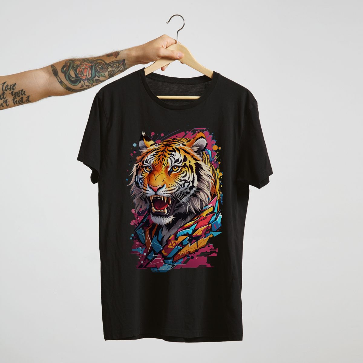 Nome do produto: Camiseta Tigre Graffiti