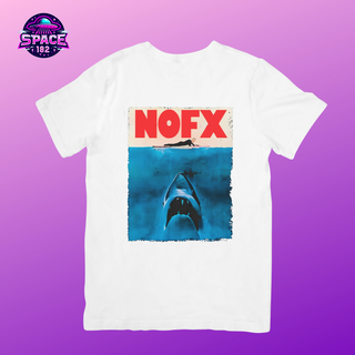 Nome do produtoCamiseta NOFX, Jaws, Tubarão