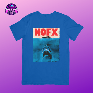 Nome do produtoCamiseta NOFX, Jaws, Tubarão