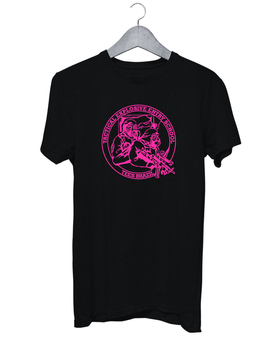 Nome do produto: Camiseta TEES logo forntal (rosa)