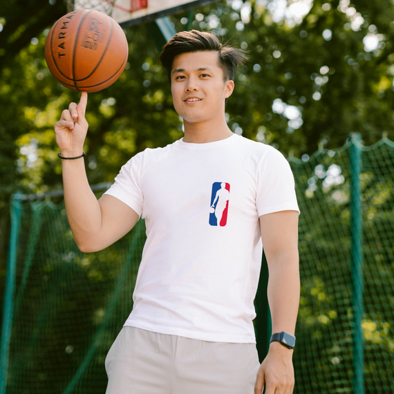 T-Shirt Prime NBA Minimalista
