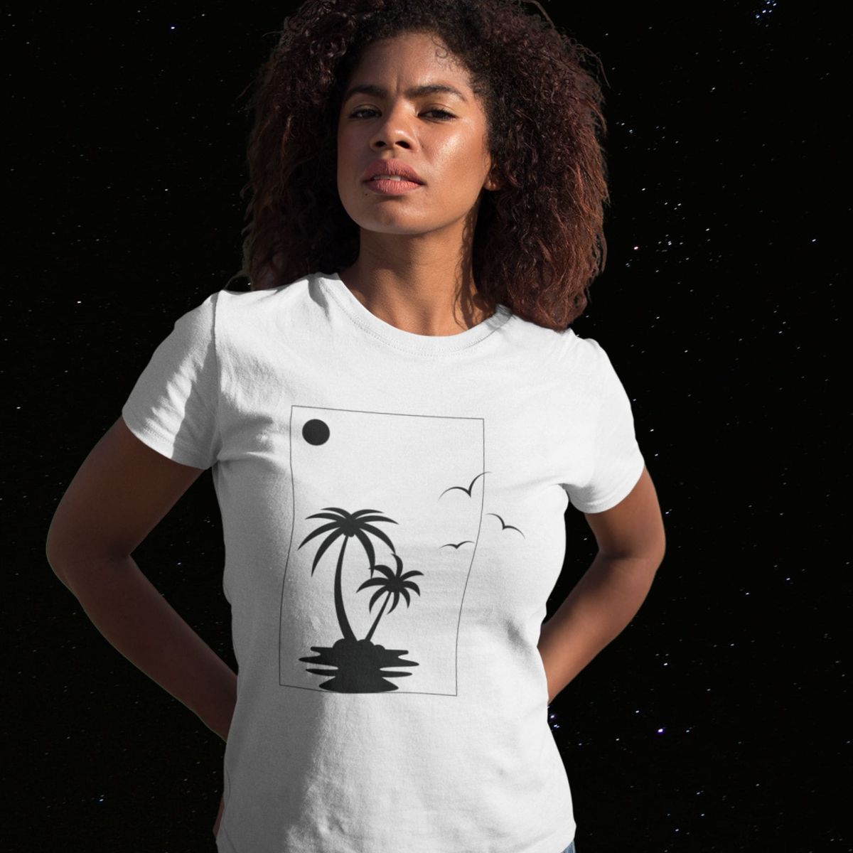 Nome do produto: Camiseta Feminina T-shirt Tardinha