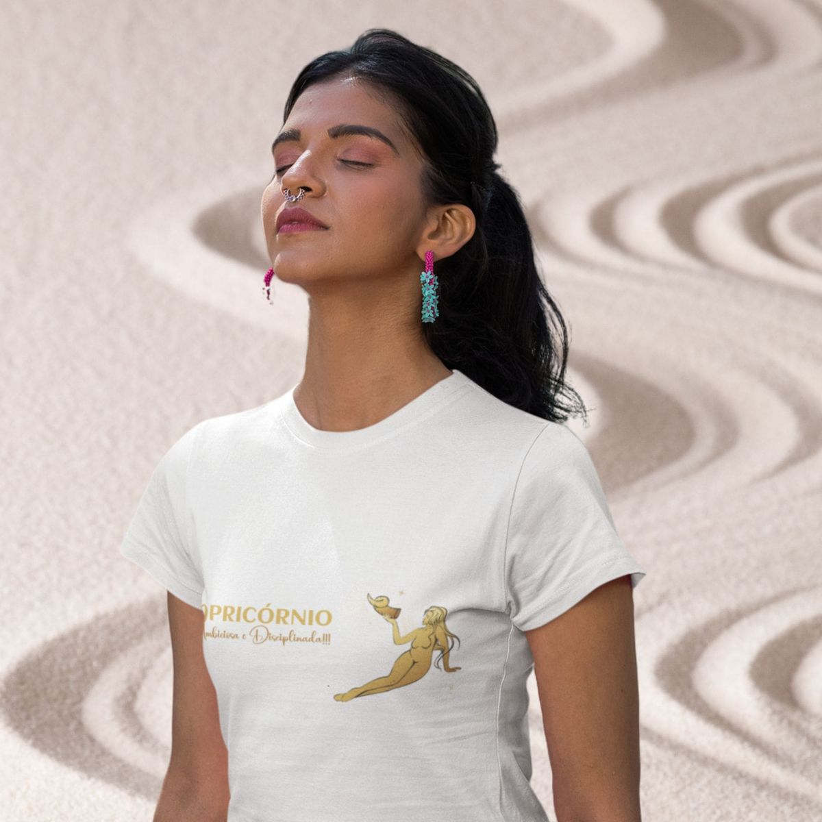 Nome do produto: Camiseta Feminina Cropped Signos Capricórnio