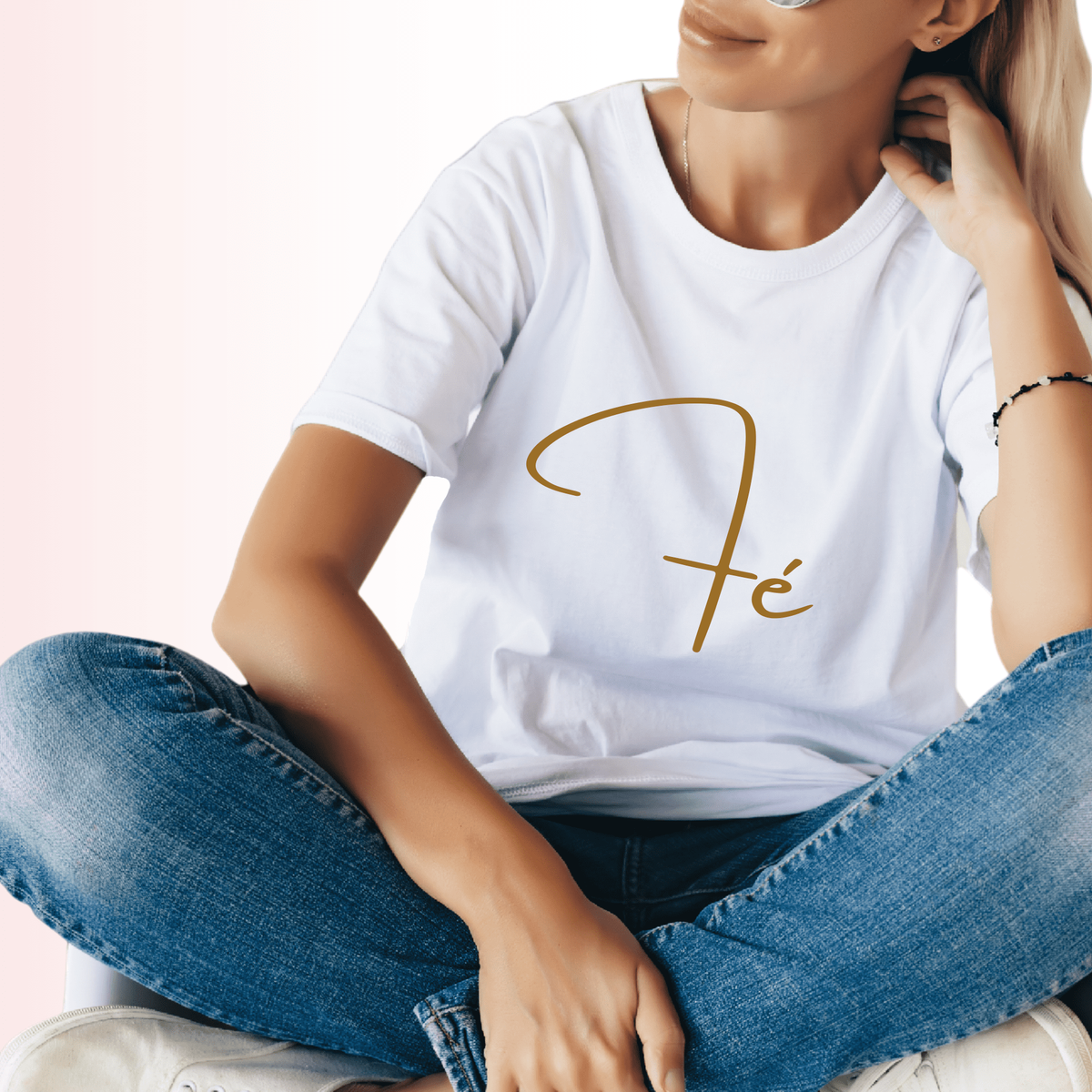 Nome do produto: Camiseta Feminina T-shirt Fé