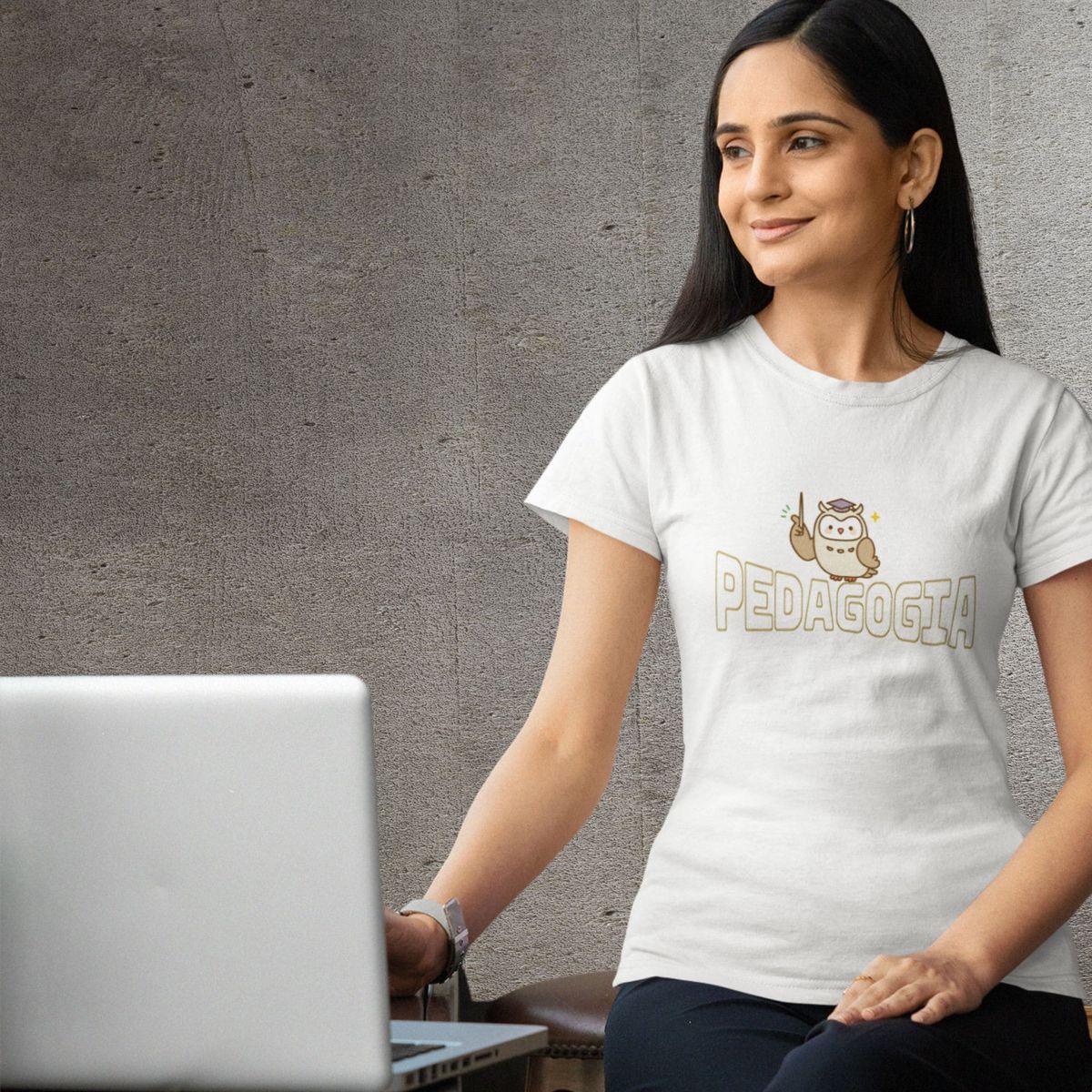 Nome do produto: Camiseta Feminina-Professora-Pedagogia