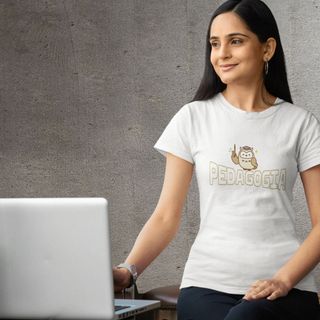 Camiseta Feminina-Professora-Pedagogia