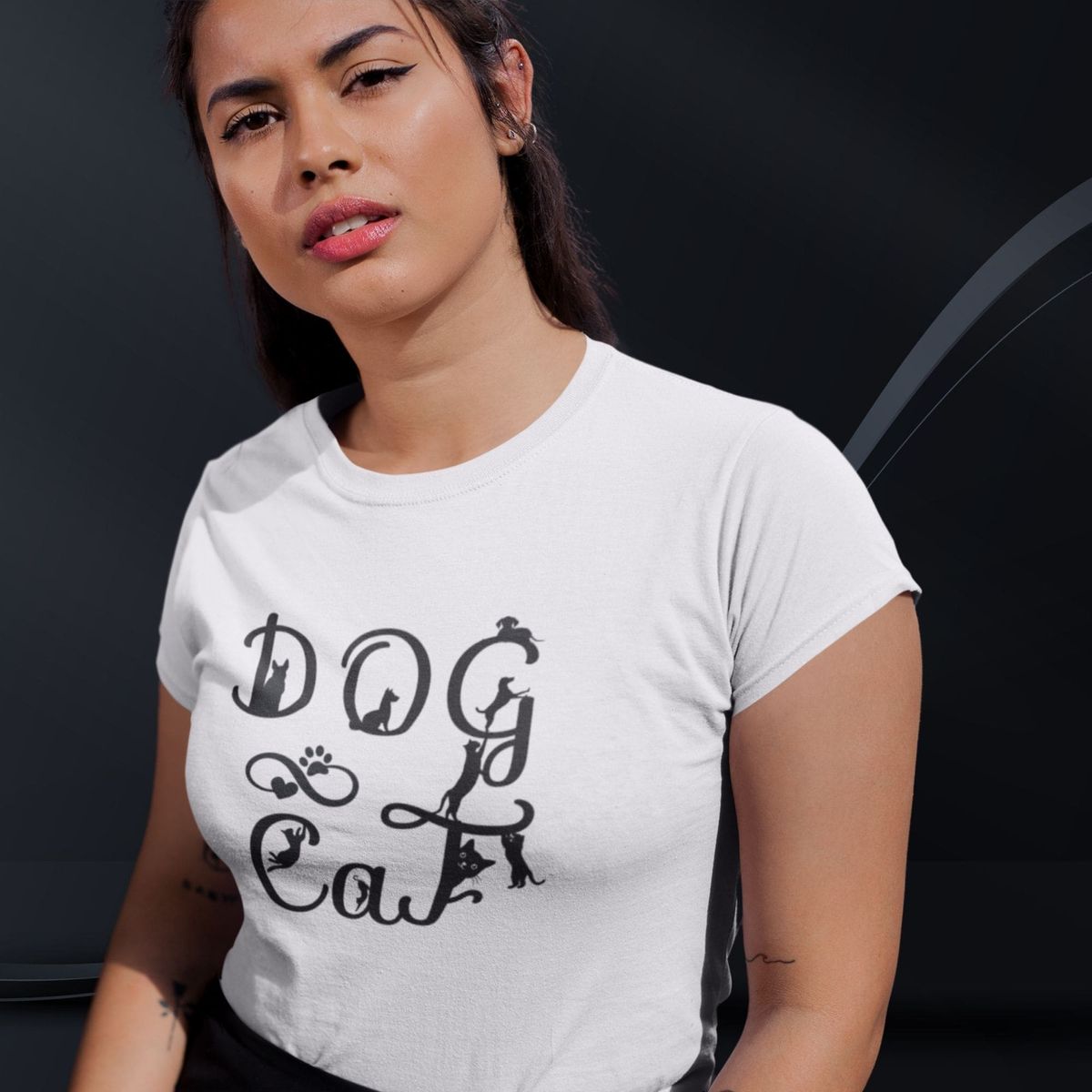 Nome do produto: Camiseta Feminina Baby Long Dog & Cat