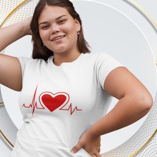 Camiseta Feminina Plus Size Batidas Do Coração