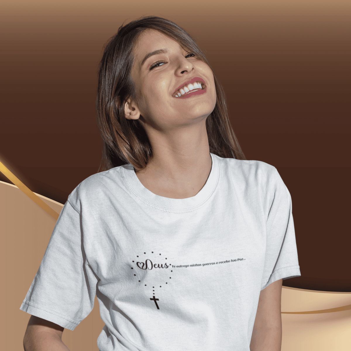 Nome do produto: Camiseta Feminina T-shirt Deus Te Entrego Minhas Guerras E Recebo Tua Paz
