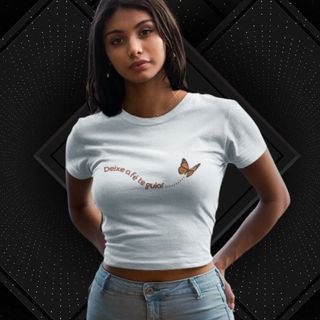 Camiseta Feminina Cropped Deixe A Fé Te Guiar