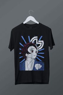 T-shirt plus size Tanjiro Demon Slayer (branca)