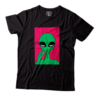 Camiseta UNISSEX Alien com Gato