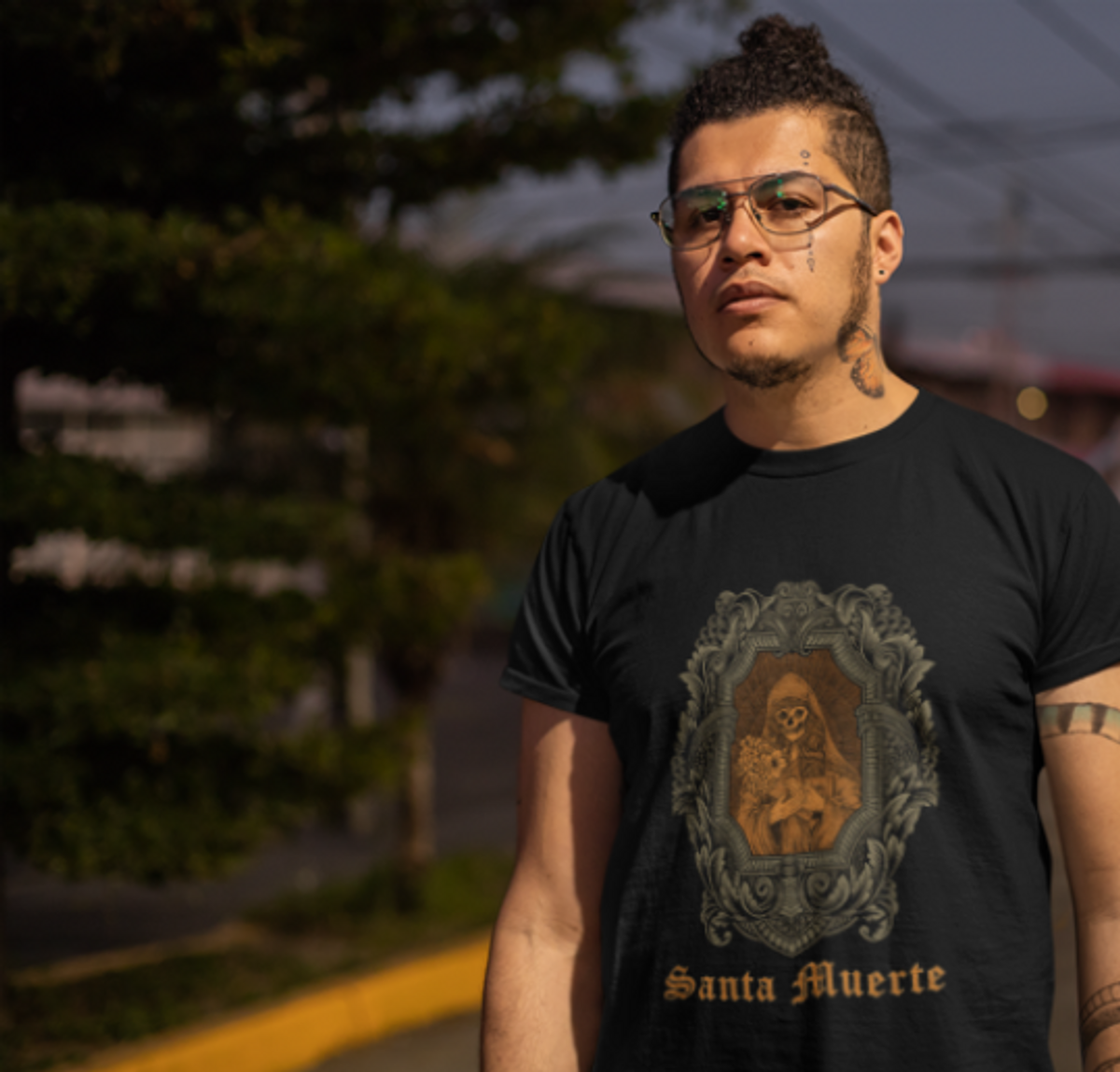 Nome do produto: Camiseta Santa Muerte Moldura