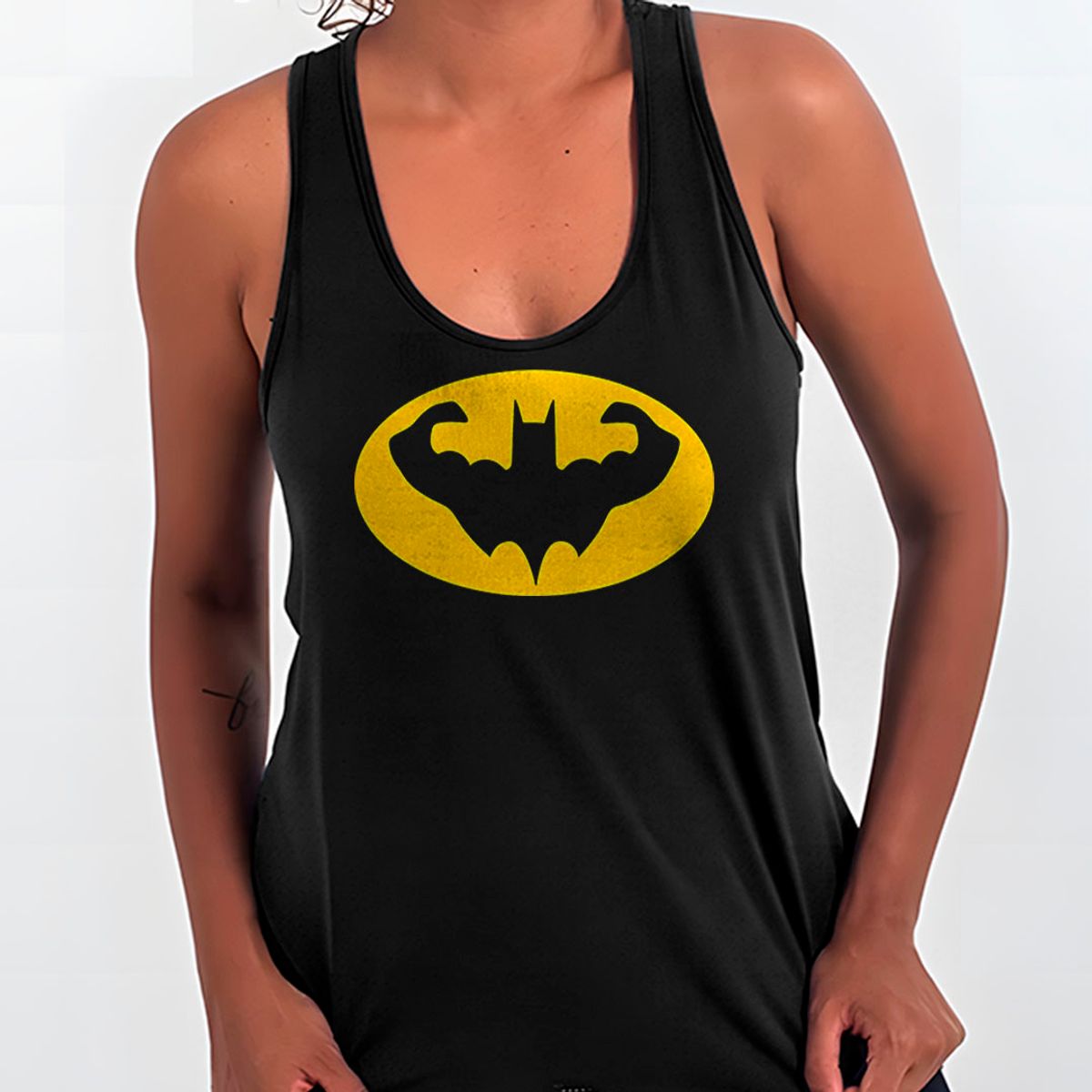Nome do produto: Batman Musculoso | Regata Sport UV Feminina