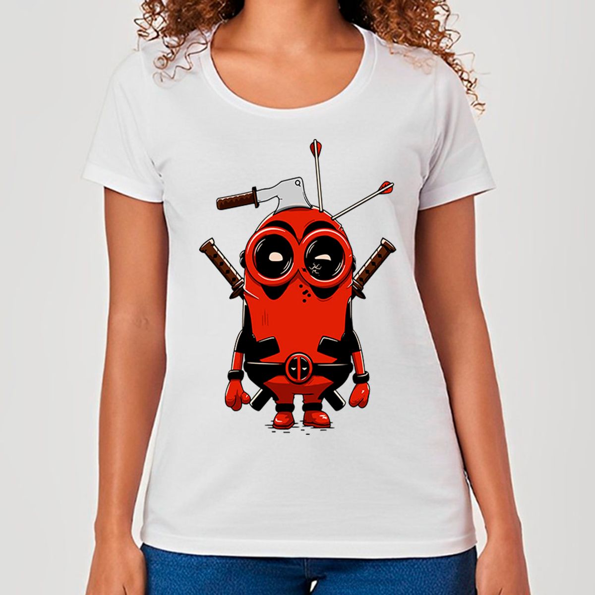 Nome do produto: Minions em Deadpool | Camiseta Feminina