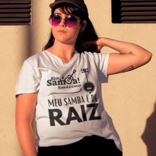 Nome do produtoCamiseta Plus Size - Meu Samba é de Raiz