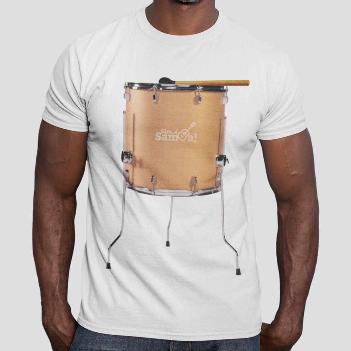 Nome do produto: Camiseta Quality Masculina - Surdo Sim é Samba