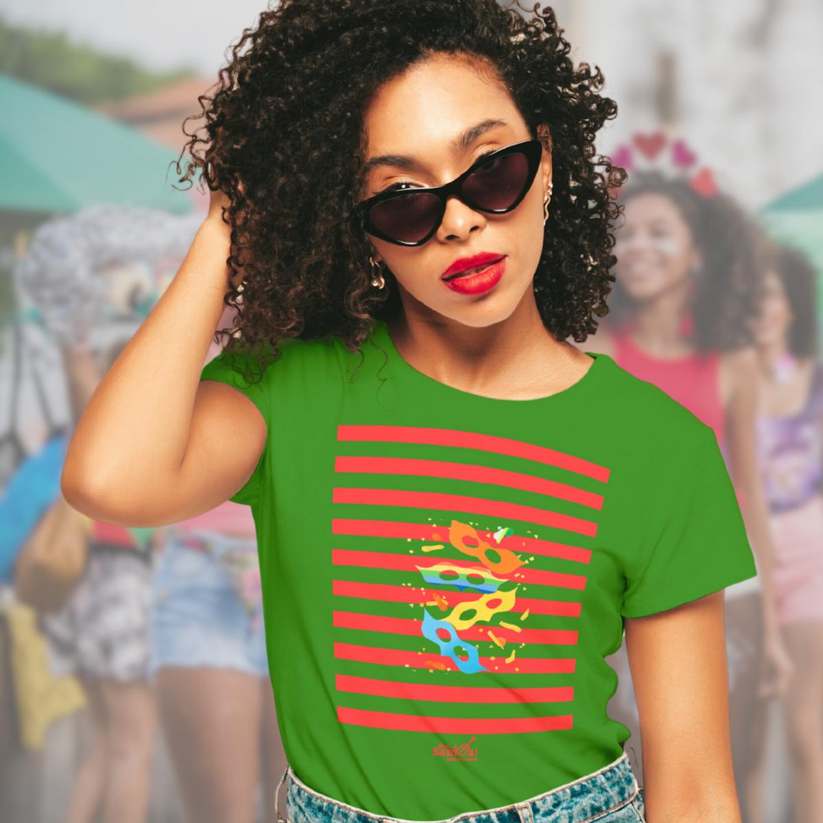 Nome do produto: Camiseta Baby Long Clássica Feminina - Carnaval Vermelha e Verde