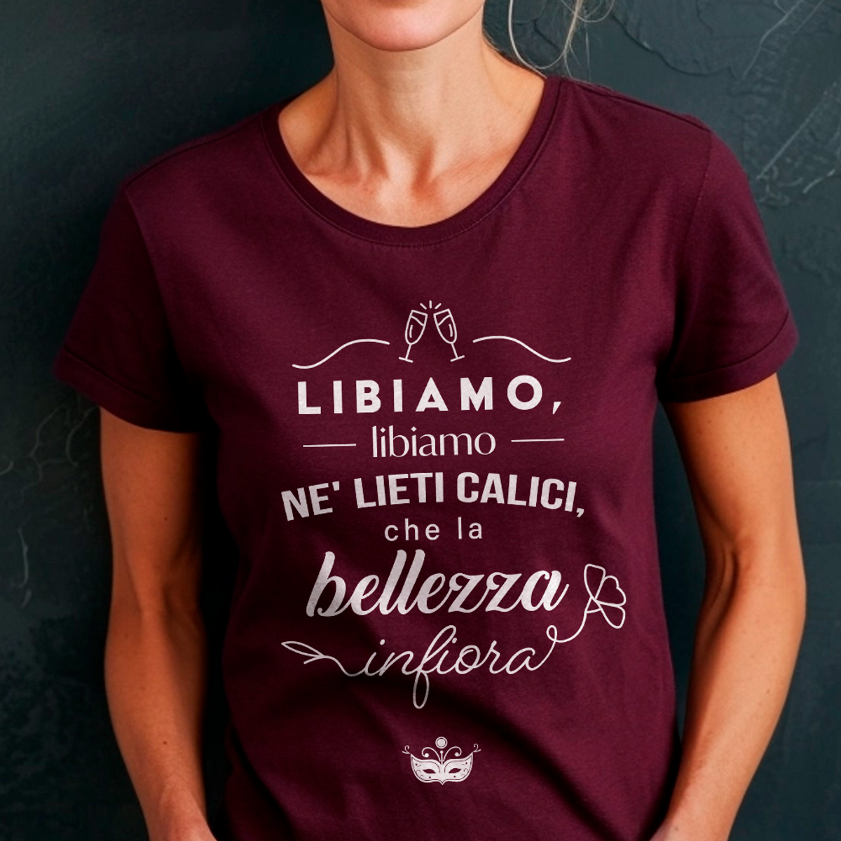 Nome do produto: Libiamo Ne\' Lieti Calici - Vocais Visuais - Camiseta Premium