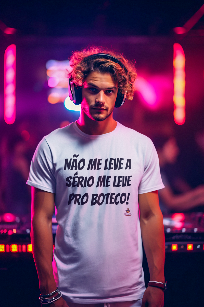 Nome do produto: Camiseta Boteco na TV CM14